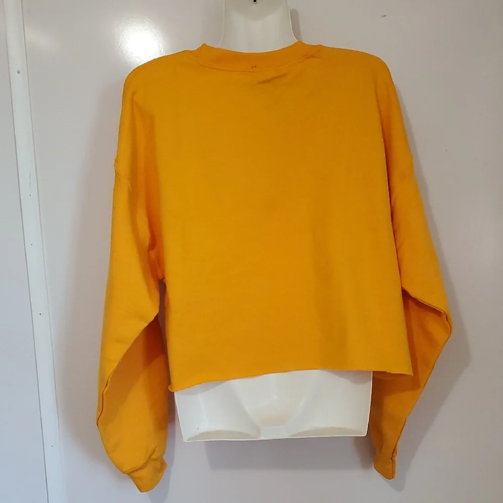 New York City Yellow Sweatshirt - Picture 5 of 9